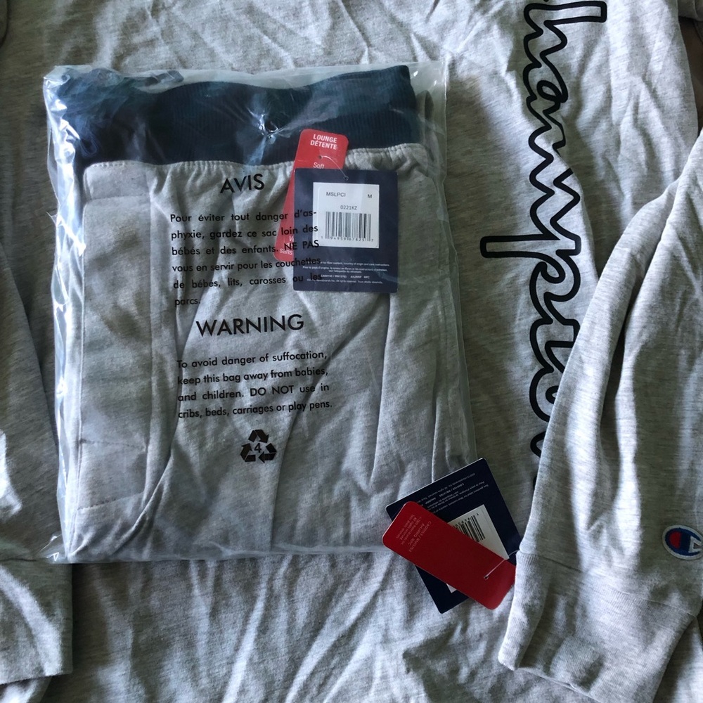 NEW Champion Men's Gray Lounge Set - Picture 2 of 3